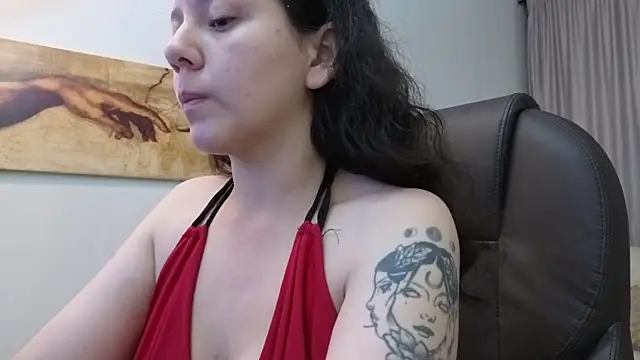 Chloe Noire online show from February 2026 11:10:01 AM