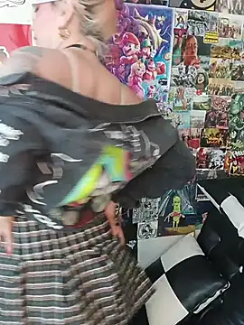 lady polka online show from February 2026 05:44:02 PM