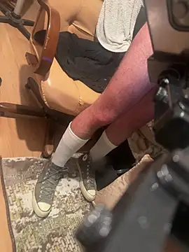 Snapshot of ozzyylove chatting on April 2026 08:13:02 PM ozzyylove online show from April 2026 08:13:02 PM