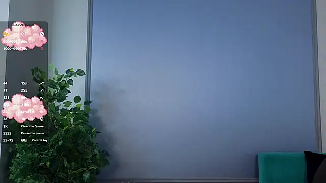 Snapshot of AaronTharrington chatting on May 2026 11:17:01 AM AaronTharrington online show from May 2026 11:17:01 AM