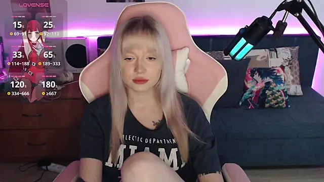 fantasy lisaa online show from April 2026 10:47:02 PM