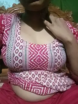 Snapshot of BreezySexyGirl69 chatting on May 2026 01:38:02 PM BreezySexyGirl69 online show from May 2026 01:38:02 PM