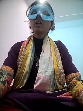 Snapshot of M_Lisha chatting on February 2026 08:48:02 AM M Lisha online show from February 2026 08:48:02 AM