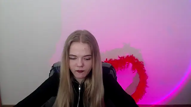 FoxiLana online show from March 2026 08:20:02 AM