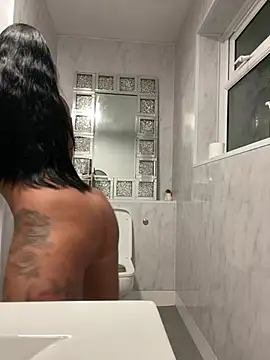 Destinylovex online show from April 2026 09:53:02 PM