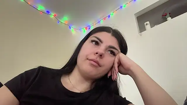 PatriciaDaniels online show from April 2026 01:16:02 PM