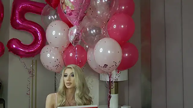LynnAngel online show from May 2026 05:50:02 PM