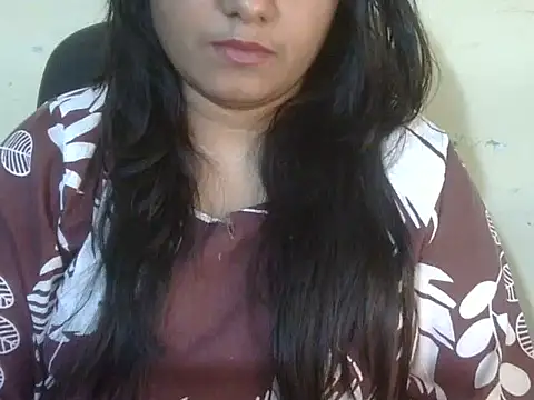 Aniya Hazel online show from February 2026 06:53:01 PM