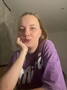 DistrictGirl online show from March 2026 08:31:01 PM