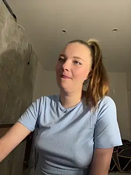 DistrictGirl online show from March 2026 09:16:02 PM