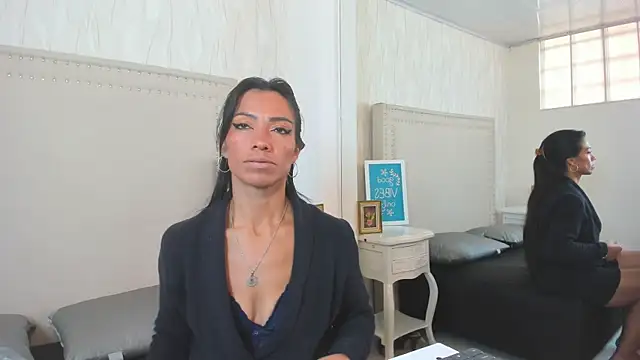 Snapshot of FernandaAvilax chatting on April 2026 06:32:02 PM FernandaAvilax online show from April 2026 06:32:02 PM