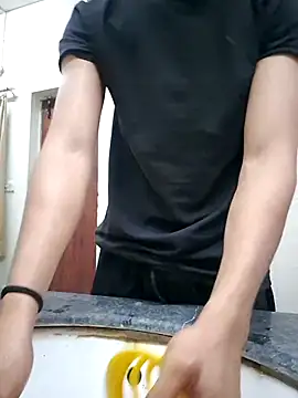 peanutbutteater online show from March 2026 02:43:01 PM