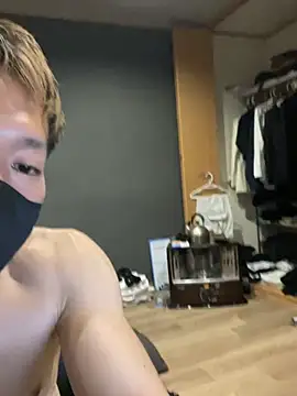 ryuaaaaa online show from April 2026 05:24:02 PM