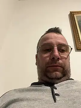 Snapshot of cristian_anal88 chatting on February 2026 08:07:01 PM cristian anal88 online show from February 2026 08:07:01 PM