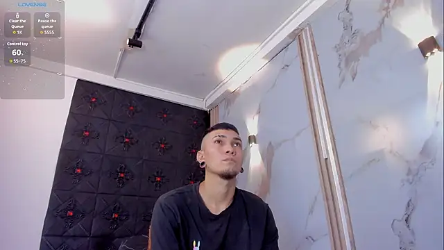 Logan and Reachel online show from March 2026 07:31:01 PM