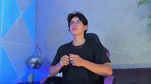 Angel scott2 online show from February 2026 12:01:02 PM