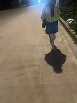 Snapshot of zhuendong000001 chatting on March 2026 12:09:01 PM zhuendong000001 online show from March 2026 12:09:01 PM