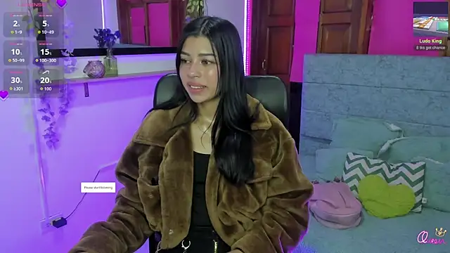 Aysha winxs online show from April 2026 03:33:01 AM