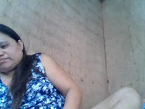 sweetlyn31 online show from April 2026 06:19:01 AM