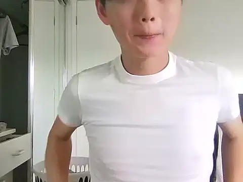 sweetiepuppy421 online show from March 2026 10:57:01 PM