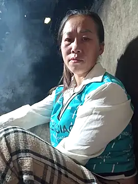 jangcute11 online show from April 2026 10:35:02 AM