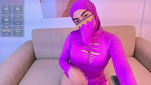 Malika Noor online show from February 2026 03:23:02 PM