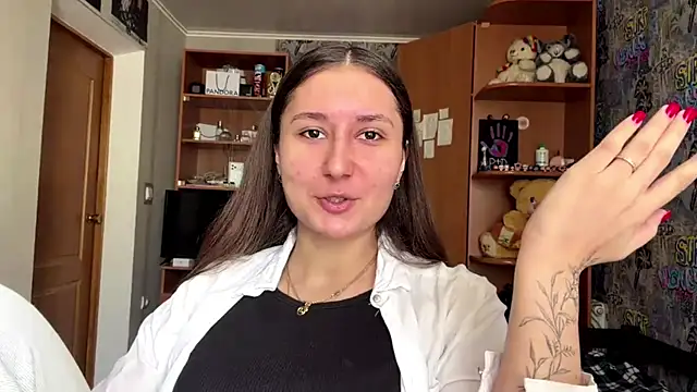 poly princess online show from April 2026 08:30:02 AM