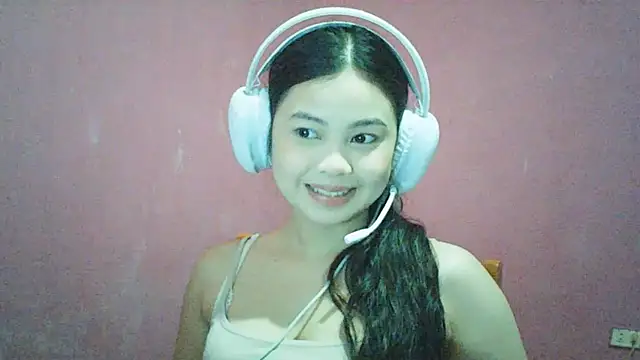 DessertFlower online show from May 2026 03:15:02 AM