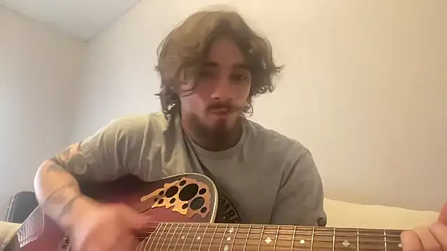 Snapshot of Marz1981zraM chatting on February 2026 01:53:02 PM Marz1981zraM online show from February 2026 01:53:02 PM