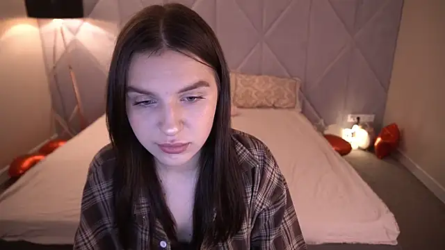 SecretKiraa online show from March 2026 08:25:01 AM