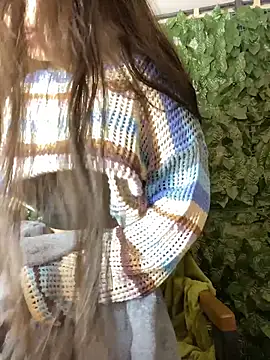 Mady Pink online show from April 2026 01:33:01 AM