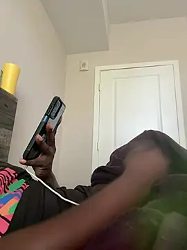 makeherfeelg online show from March 2026 01:27:01 PM