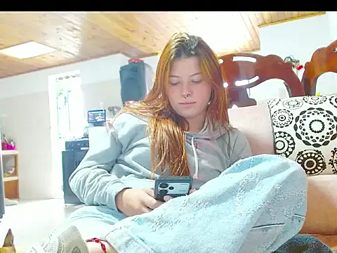 Emma Rodriguez15 online show from February 2026 06:28:02 PM