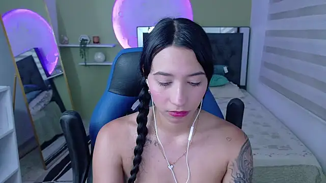ivvoncute online show from July 2026 03:23:01 AM