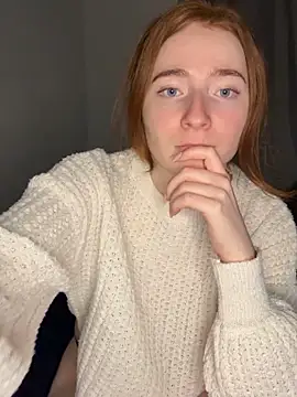 HoneyBunny18 online show from April 2026 07:09:02 PM