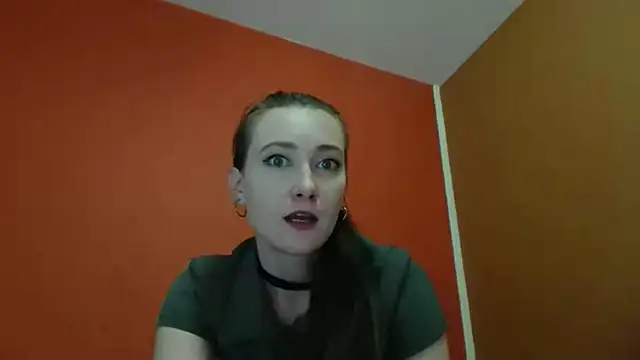 Snapshot of AnisaHotBody chatting on February 2026 02:39:02 PM AnisaHotBody online show from February 2026 02:39:02 PM