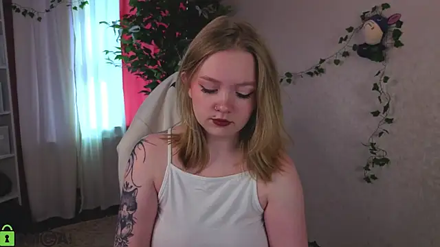 Snapshot of Margo_Ring chatting on April 2026 08:57:01 AM Margo Ring online show from April 2026 08:57:01 AM
