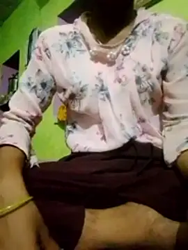 wifedesi7050 online show from May 2026 04:04:02 PM