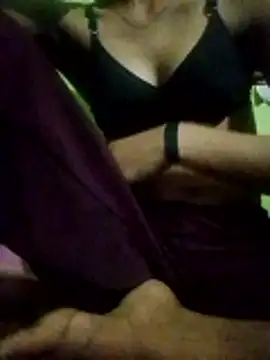 wifedesi7050 online show from May 2026 04:47:01 PM