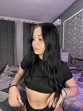 Snapshot of Olivia_Noor chatting on May 2026 09:01:01 PM Olivia Noor online show from May 2026 09:01:01 PM