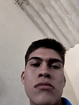 bbluchito online show from February 2026 03:01:01 PM