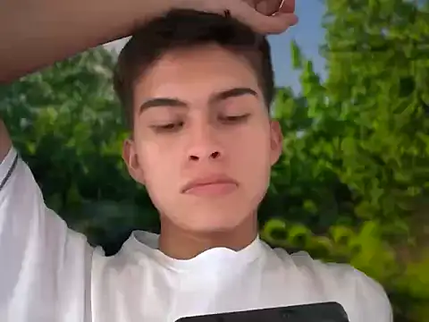 bbluchito online show from February 2026 06:09:01 PM