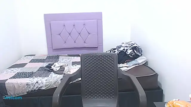blackhorseet online show from May 2026 04:43:01 AM