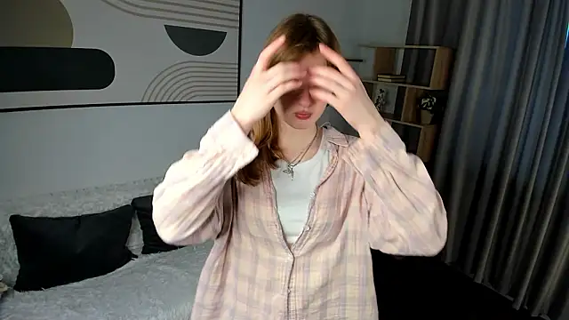 ShantaeClaybourn online show from March 2026 02:45:01 PM