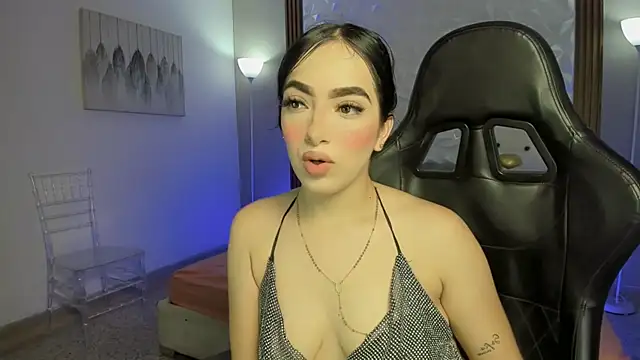 Snapshot of Cieloo_18 chatting on March 2026 09:36:01 PM Cieloo 18 online show from March 2026 09:36:01 PM