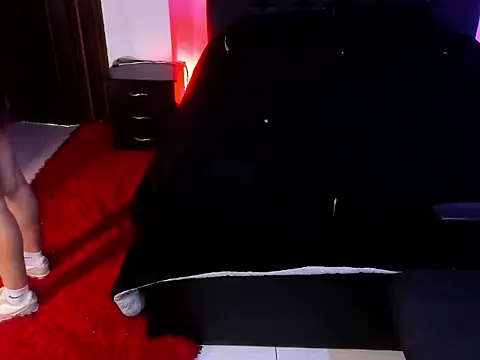 Snapshot of ginebrapurple chatting on February 2026 05:47:02 PM ginebrapurple online show from February 2026 05:47:02 PM