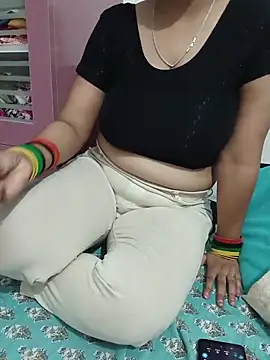 Queenlipx online show from March 2026 02:32:01 PM