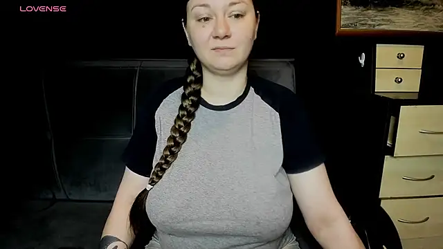 AlisaGlass online show from June 2026 02:23:02 PM