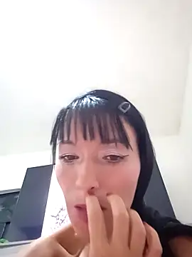 sandy 11  online show from April 2026 07:45:01 AM