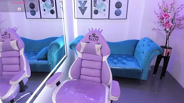 Snapshot of Chloe_meoww chatting on April 2026 07:21:02 PM Chloe meoww online show from April 2026 07:21:02 PM